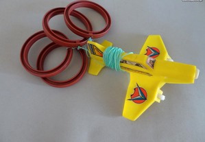 Avião Brinquedo Português