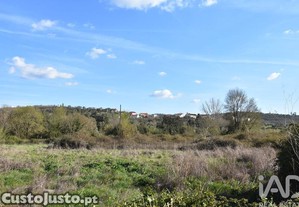 Terreno Agrícola em Chãos