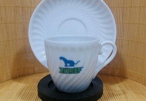 Bonita chávena café loiça com nome ZOREF medicamento dos laboratórios Glaxo em porcelana VA