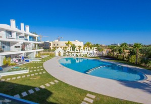 Apartamento T2 num empreendimento de luxo prximo da praia e da Marina de Vilamoura, Algarve