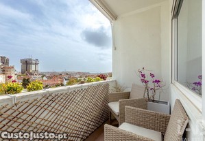 Apartamento T3 em Campolide de 122 m²