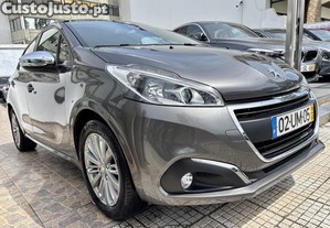 Peugeot 208 1.2 PURETECH FEEL NACIONAL - 18