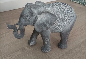 Estatueta Decorativa Elefante Branco