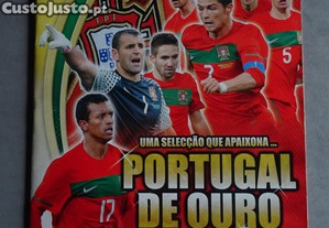 Caderneta de cromos de futebol completa Portugal de Ouro 2011 - Panini