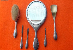 Conjunto de Toucador em Prata,Espelho, Escova