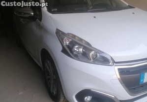 Peugeot 208 Style - 17
