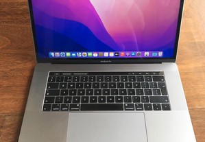 MacBook Pro 15 Touch Bar (2019) (A1990) - i7 / 16GB / 256GB SSD - Com garantia / Como Novo