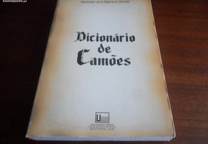 "Dicionário de Camões" de Manuel dos Santos Alves
