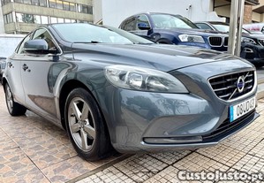 Volvo V40 1.6 D2 MOMENTUM 115 CV - 14