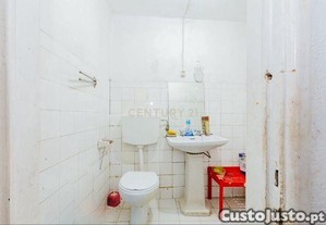 Loja em Campolide - Calçada dos Mestres
