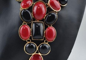 Colar vermelho e preto NOVO Pituxa Jewelry