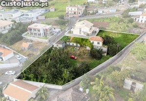 Moradia com terreno