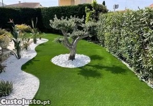 Aplico relva sint�tica e natural, jardins, piscinas