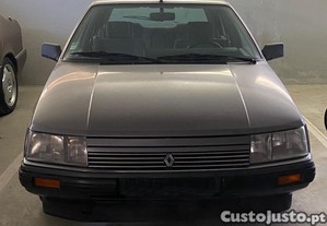 Renault 25