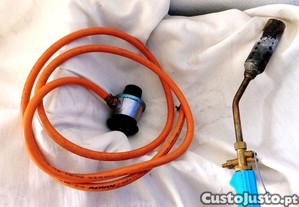 Massarico com retutor para samuscar porcos