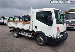 Nissan Cabstar 35 13