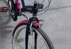 Bicicleta Menina BTWIN roda 24"