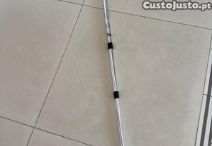 Bengala leve e ajustável. Estrella Sport Duralumin com sistema anti-choque de 3 níveis.