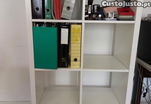 Estante com 8 prateleiras - N/Ref: 41