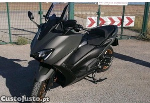 Tmax 560 tech de 2021