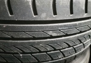 Um pneu 205 55 R16