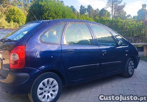 Citroën C4 Picasso mono volume - 01