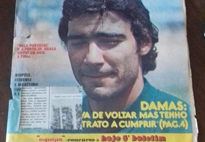 Revista Equipa n 68 de Maio de 1977. Capa Damas