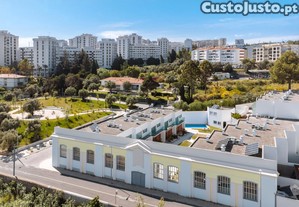Moradia T3 Condomínio Fechado - Casas Páteo