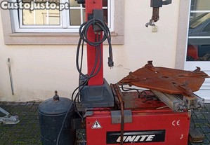 Mquina de pneus monofasica