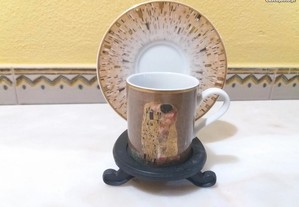 Chávena Gustav Klimt - Der Kuss porcelana Goebel