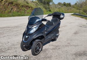 Piaggio MP3