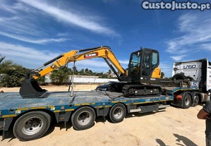 Mini escavadora giratria NOVA de 2025 com 6050kg