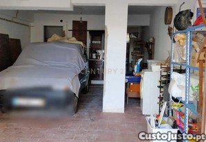 Garagem em Alhos Vedros