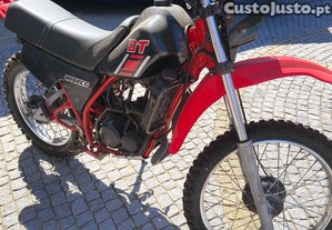 Yamaha DT - 90 - 90