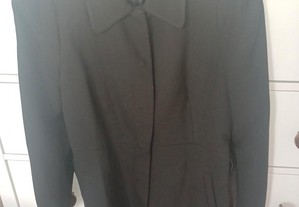 Casaco preto levita da Zara com cinto