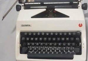 Maquina de Escrever Antiga