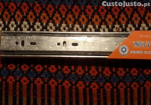 Calha corredi�a para gaveta - nova - portes inclu�dos