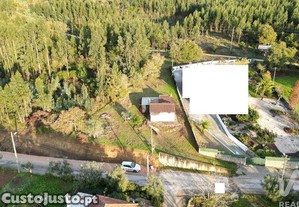 Moradia trrea T1 em So Miguel, Santa Eufmia e Rabaal de 231 m