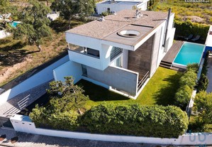 Casa / Villa T4 em Setúbal de 398,00 m²