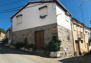 Casa em Eira Queimada - Tarouca (Excelente Negócio)