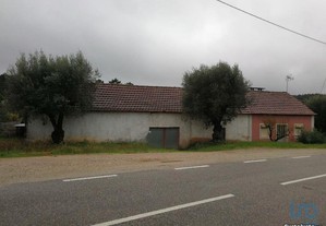 Casa de aldeia T3 em Leiria de 223,00 m²
