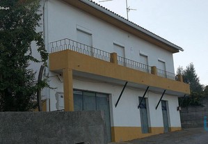 Casa / Villa T4 em Castelo Branco de 170,00 m²