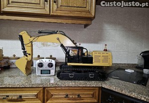 Caterpillar Cat 390F  hidráulica escala 1/14 - rádio control modelismo