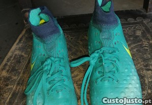 sapatilhas de futebol Nike , nr 38