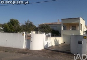 Casa / Villa T3 em Aldeia do Mato e Souto de 330,00 m²