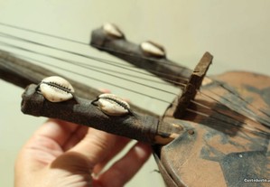 Instrumento Musical Kora Africana Pequena Manual
