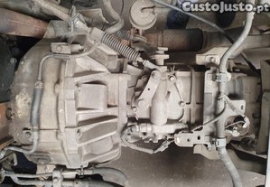 Caixa toyota dyna 4.0