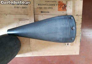 Cones de motor a jato