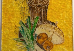 Painel de vidro martelado pintado artesanalmente com motivos policromáticos