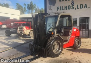 Empilhador Manitou 4x4